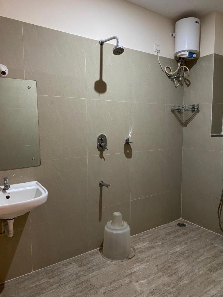 Akshatha Home Stay バンガロール エクステリア 写真